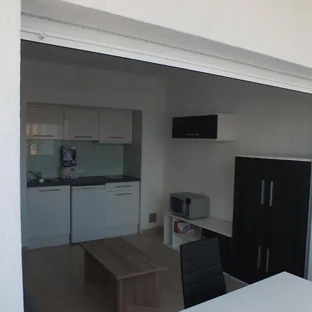 Apartment Apartamento Acogedor En Con Terraza Para 4 Personas - Es-204-36 Roses